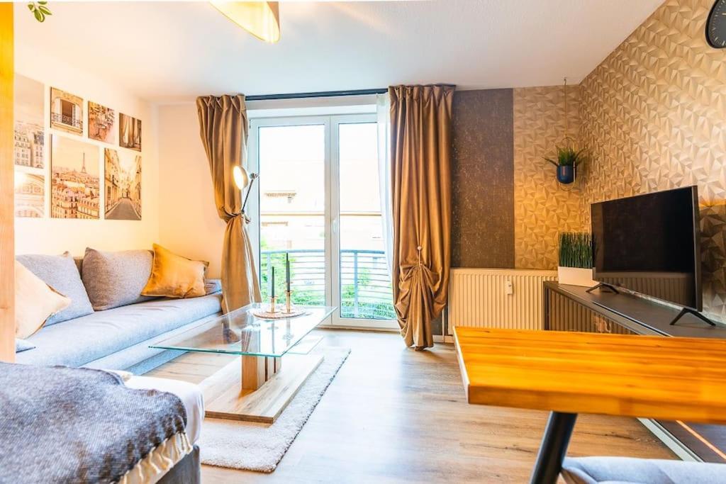 Golden Nugget Inkl Wlan, Parkplatz Apartment Detmold Exterior photo